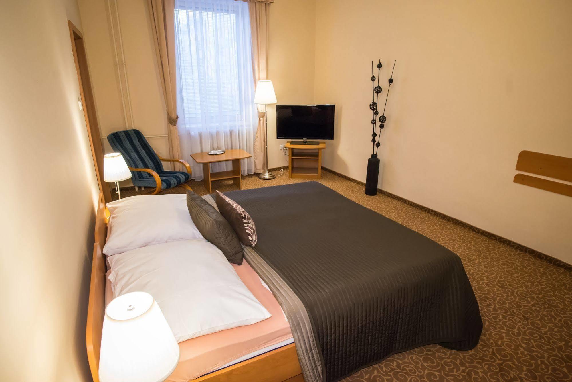 Hotel City Bell Praag Buitenkant foto